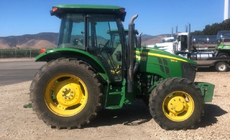 2016 John Deere 5115M Tractor