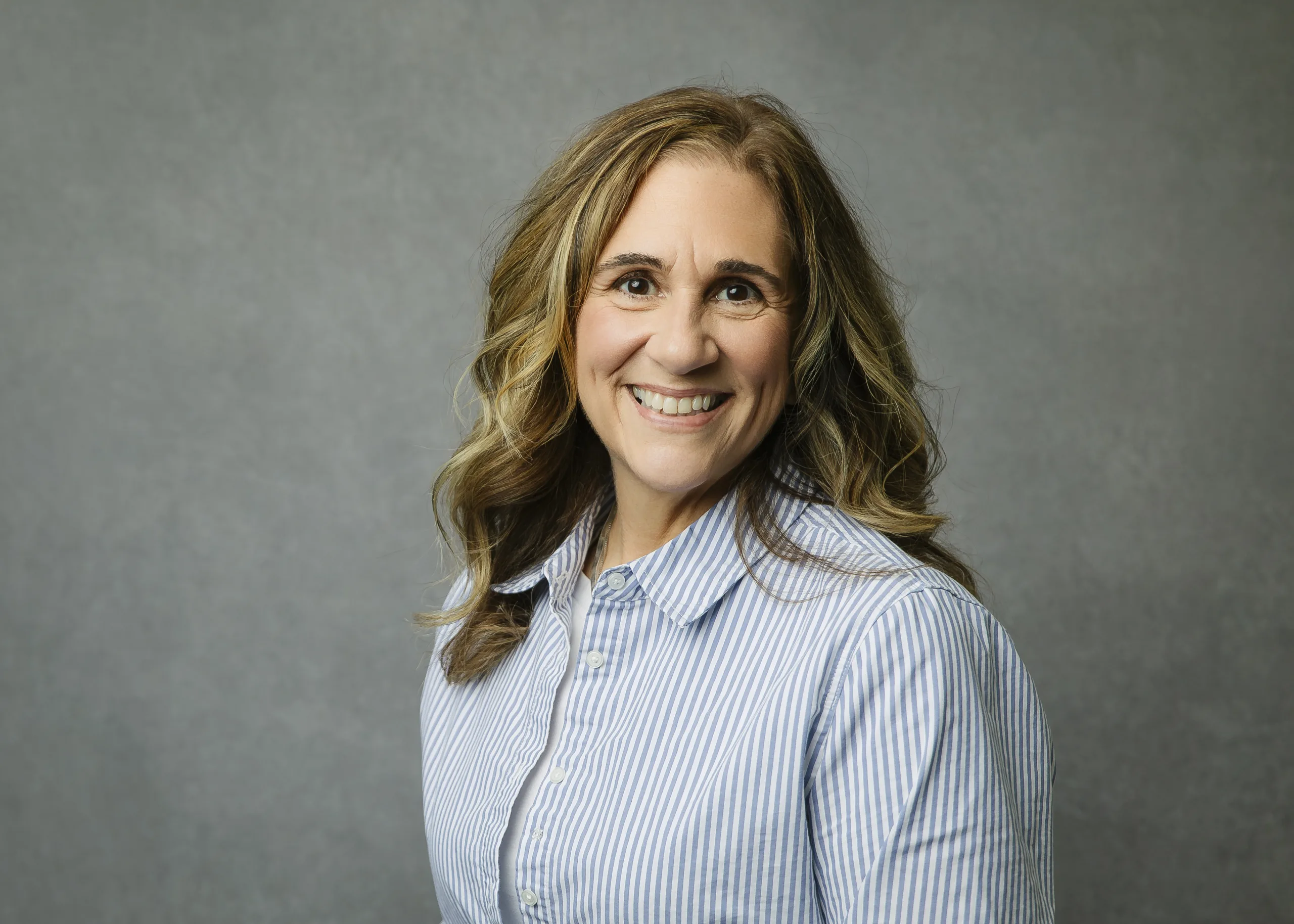 Operations Team Welcomes Amy Arnhalt